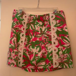 Lilly Pulitzer//Marigold Lace Trim Skort in Hotty Pink Forgot My Trunks//Size 12